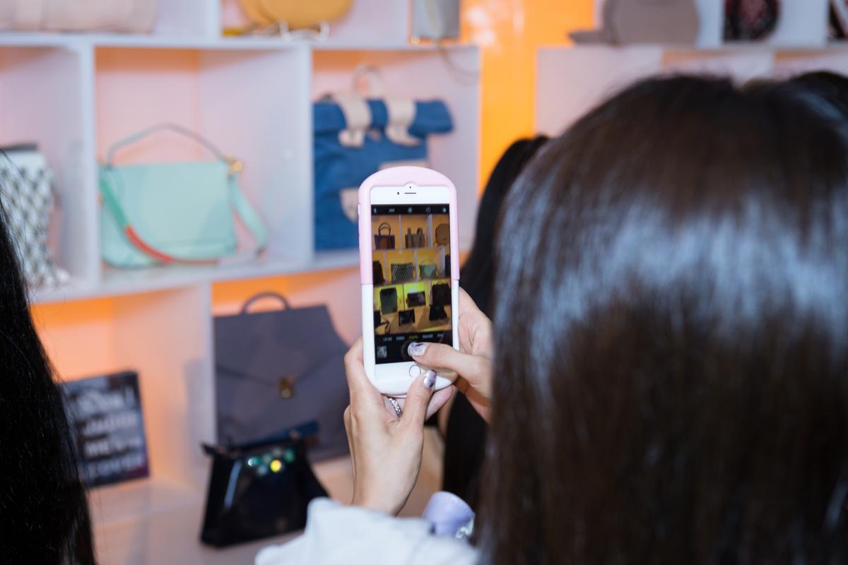 Capturing the bag moment 