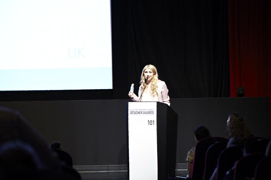 IHDA Best Green Winner Wilby Clutch 