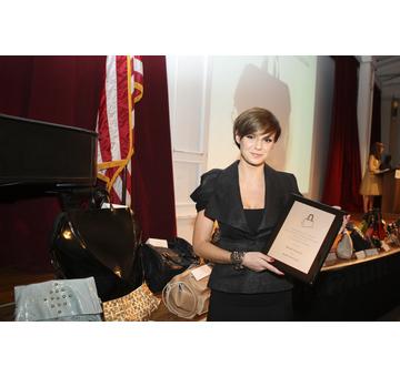 Winner of Best Student Made  Handbag, Rachel Esswood for Rachel Esswood